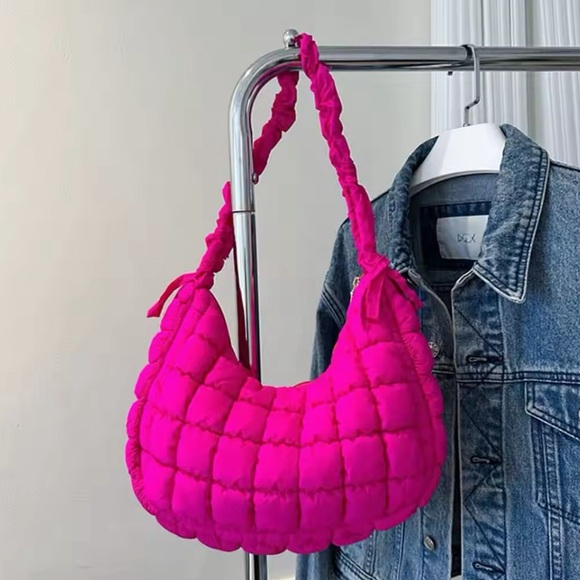 Pink Bubble Bag - Picture 1 of 5